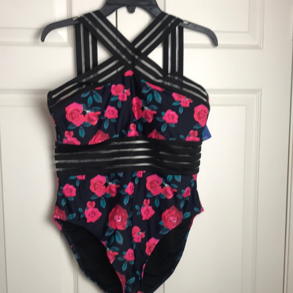 Hilor Women's One Piece Swimwear Front Crossover Swimsuits Hollow Bathing Suit